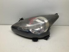 Faro anteriore sinistro usato  Italia