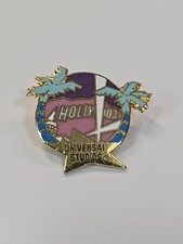 Broche de lapela lembrança Universal Studios Hollywood 1992 palmeiras luzes spot comprar usado Broche de lapela lembrança Universal Studios Hollywood 1992 palmeiras luzes spot comprar usado  Enviando para Brazil