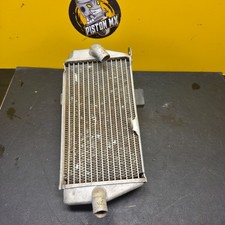 Radiateur gauche honda d'occasion Radiateur gauche honda d'occasion  France