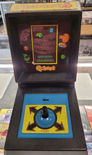 *RARO, VINTAGE* Qbert 1983 Mini Jogo de Arcade de Mesa Parker Bros- FUNCIONANDO comprar usado  Enviando para Brazil