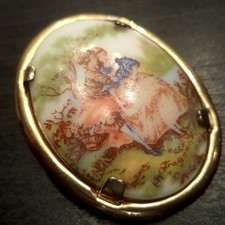 DESLUMBRANTE BROCHE VINTAGE ASSINADO PELO ESTADO VIDRO FRAGONARD CAMEO LOVERS 1 3/4"! G2979 comprar usado  Enviando para Brazil
