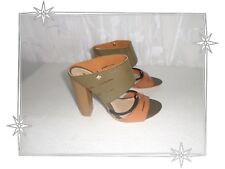 Chaussures pieds fantaisies d'occasion  Foix