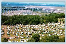 Postal Oshkosh Wisconsin campistas EAA estacionamiento volador vista aérea 1960 sin publicar segunda mano  Embacar hacia Argentina