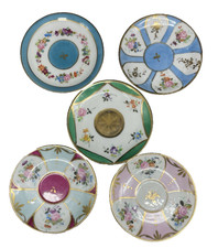 Soucoupes porcelaine fleurie d'occasion Soucoupes porcelaine fleurie d'occasion  Bordeaux-
