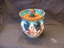 Beau pot couvert d'occasion  Lorgues