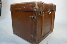 R345 malle chapeaux d'occasion  Haguenau