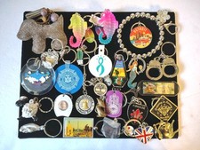  chaveiro vintage lote de 25 ---- anos 90 até o presente. "PEÇAS EXCLUSIVAS" comprar usado  Enviando para Brazil