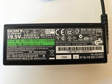 Alimentatore notebook sony usato  Sant Elpidio a Mare