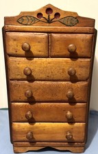 Sweet small primitive for sale  South Lyon