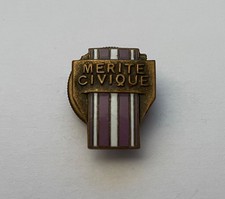 Insigne boutonnière mérite d'occasion  Ajaccio-