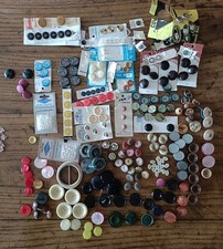 Buttons embroidery silk for sale  CARDIFF