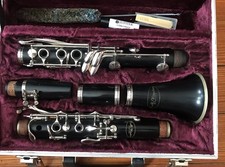 Clarinete B-Flat Student Modelo E.W.Winston, toca, com MTHPCE, ligadura e estojo comprar usado  Enviando para Brazil