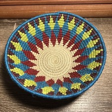 "Cesta de tazón de sisal Tintsaba hecha a mano Swazilandia 6"" patrón geométrico colorido" segunda mano  Embacar hacia Mexico