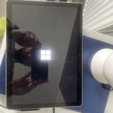 Usado, Tablet PC Microsoft Surface GO 2 10 polegadas 4g Ram 64GB EMMC - Leia a descrição comprar usado Usado, Tablet PC Microsoft Surface GO 2 10 polegadas 4g Ram 64GB EMMC - Leia a descrição comprar usado  Enviando para Brazil