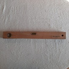 Niveau bulle ancien d'occasion  Haguenau