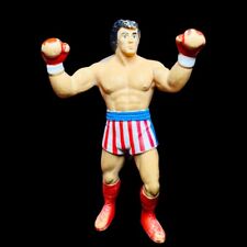 Boneco de ação Winston Toys Rocky Balboa bandeira americana borracha raro 1985 comprar usado  Enviando para Brazil