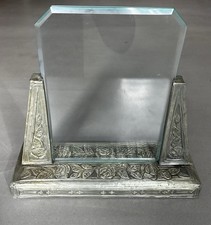 Cadre étain repoussé d'occasion Cadre étain repoussé d'occasion  Condé-sur-Vesgre