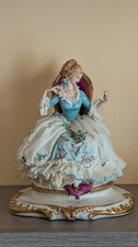 Capodimonte statuetta dama usato  Napoli