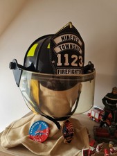 Casque pompier américain d'occasion Casque pompier américain d'occasion  Melesse