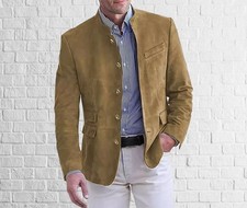 Berloque clássico Modern Edge Meets em nossa coleção de blazer bege couro camurça comprar usado Berloque clássico Modern Edge Meets em nossa coleção de blazer bege couro camurça comprar usado  Enviando para Brazil