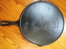 Antique favorite piqua for sale  Coloma