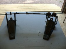 Pedal de contrabaixo Pearl década de 1990 etiqueta preta e branca (LIMPO) comprar usado  Enviando para Brazil