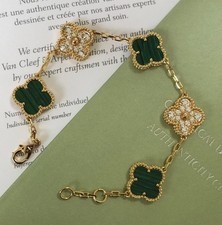 Auth van cleef d'occasion  Expédié en Belgium