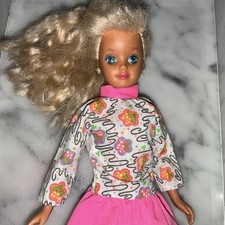 Vintage 1987 barbie d'occasion  Expédié en Belgium