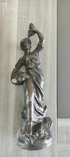 Statue regule vendangeuse d'occasion  Cambrai