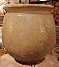 Jolie petit pot d'occasion  Bédarieux