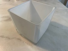 Vase carré blanc d'occasion  Quincy-Voisins
