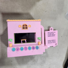 Pixel Chix 2005 Różowy dom Dach Basen Elektroniczny mat Niesprawdzony C4 na sprzedaż  Wysyłka do Poland
