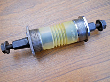 Sugino bottom bracket for sale  SCARBOROUGH