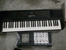 Usado, Teclado portátil Yamaha PSR-E283 61 teclas - LCD rachado comprar usado  Enviando para Brazil