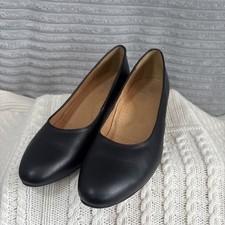 Crew shoes cabin for sale  SOUTHEND-ON-SEA