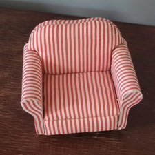 MINIATURA MÓVEIS PARA CASA DE BONECAS FAIXA VERMELHA E BRANCA CADEIRA PARA SALA DE ESTAR, usado comprar usado  Enviando para Brazil