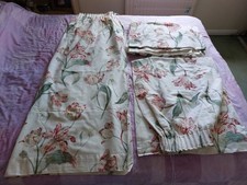 Pairs cream red for sale  ALDERSHOT