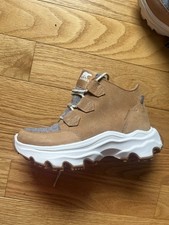 Women sorel tan for sale  Voorhees