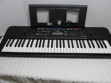 Yamaha psr e253 for sale  Lansing