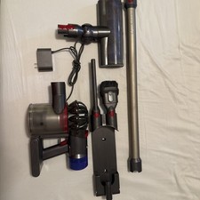 Dyson cyclone v10 for sale  La Mesa