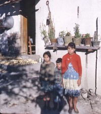 Foto realista estéreo vintage slide 3D sombra de fotógrafo infantil étnica comprar usado  Enviando para Brazil