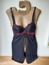 Sexy black semi for sale Sexy black semi for sale  HUDDERSFIELD