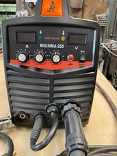 Welder 250apm mig for sale  HALIFAX