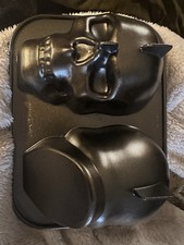 Molde para pastel de calavera Nordic Ware EE. UU. segunda mano  Embacar hacia Mexico
