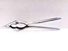 Casse noix noisettes d'occasion Casse noix noisettes d'occasion  Gémenos