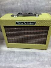 Amplificador Fender Mini Doble Amp Funciona con Batería No Probado Funciona segunda mano  Embacar hacia Argentina