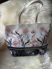 New without tags for sale  NESTON