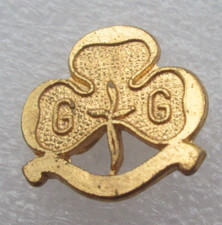 Vintage girl guides for sale Vintage girl guides for sale  LEIGH