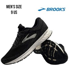 Brooks revel men for sale  Charleston