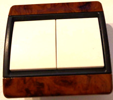 Legrand interrupteur double d'occasion Legrand interrupteur double d'occasion  Neauphle-le-Château